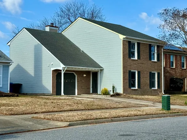 1913 Gravenhurst Dr, Virginia Beach, VA 23464