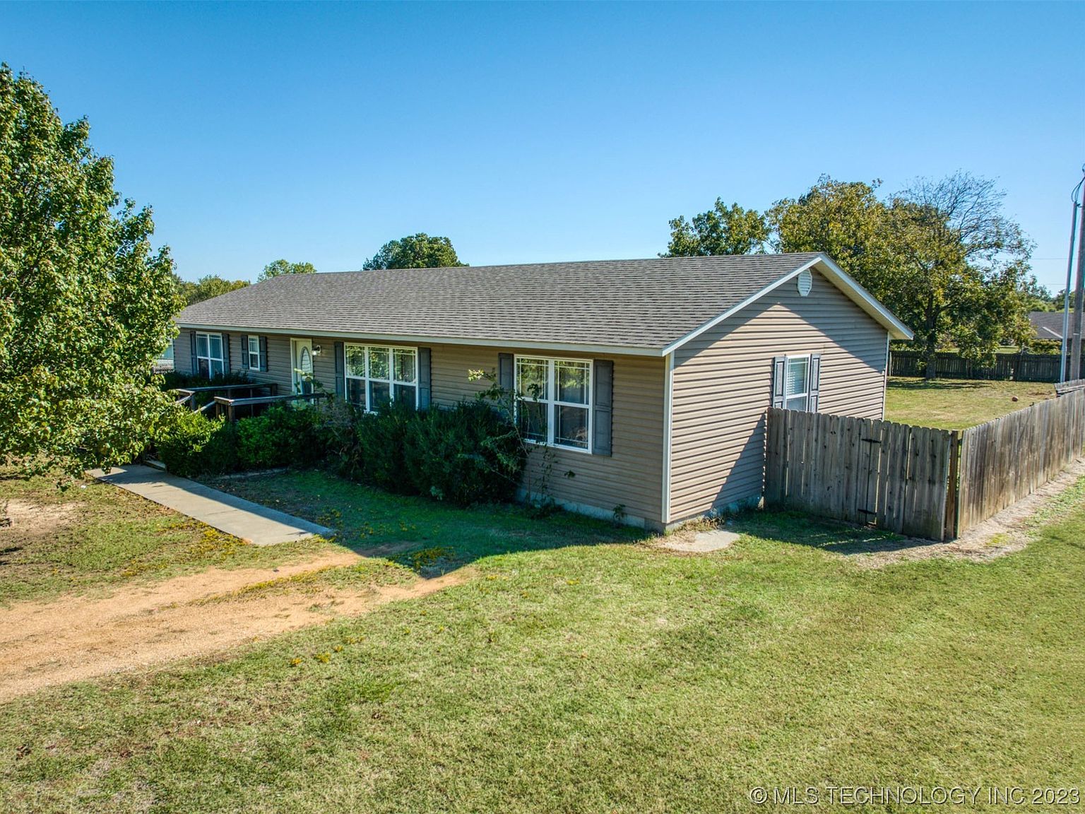 258 SE 1st St, Atoka, OK 74525 MLS 2334736 Zillow
