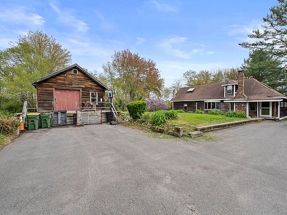 3rd image of 38 Popes Point Rd