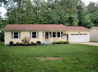 5813 Dover Rd, Lake View, NY 14085