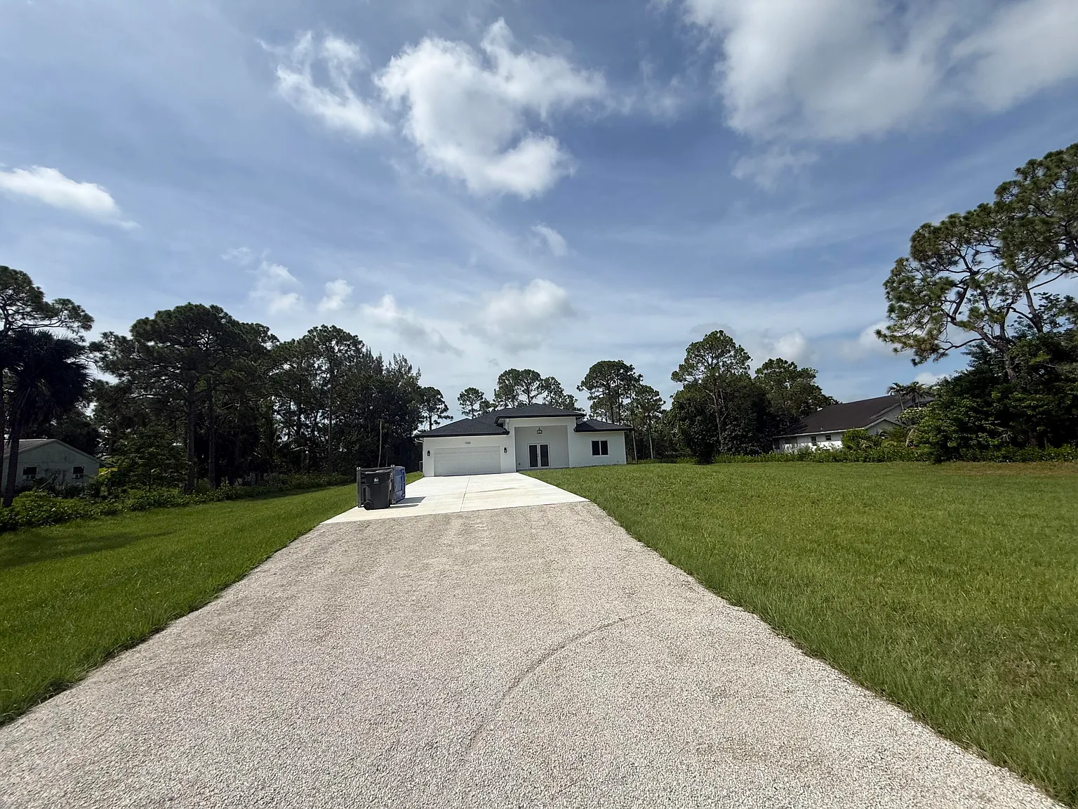 4 bed, 3.0 bath, 17 sqft, $4,300 — Photo 4