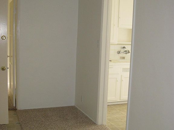 5th image of 5267 E The Toledo APT 1