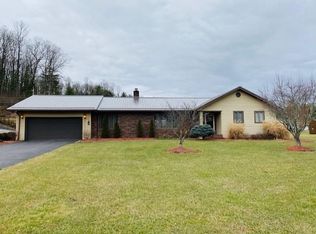 551 Dry Hill Rd, Beckley, WV 25801