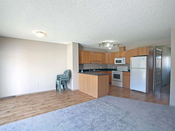 2nd image of 8129 7th Ave SW