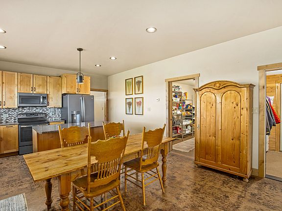 5th image of 29 Rainbow Rd