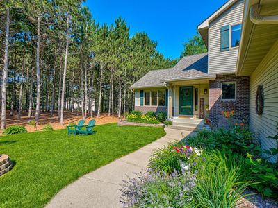 845 Waldroff Farm Rd, Hudson, WI, 54016