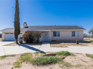 10082 5th Ave, Hesperia, CA 92345