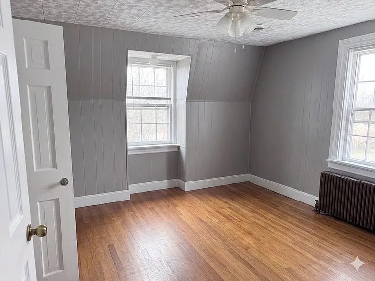 1724 Wilmington Ave — Photo 11