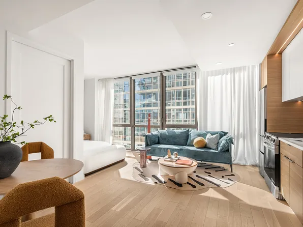 395 Carroll Street image 1 of 19