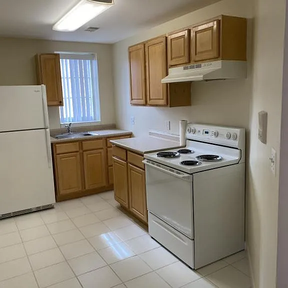 420 North St #14 — Photo 24