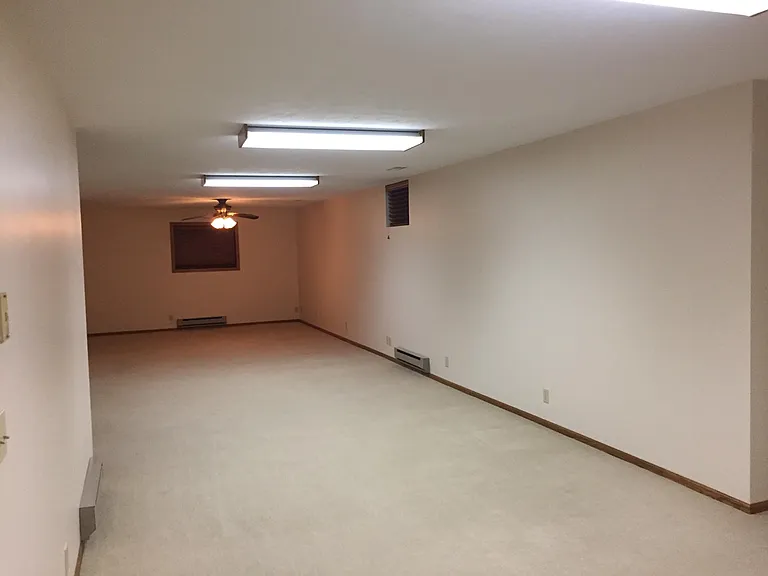 6520 Campbell Dr — Photo 16