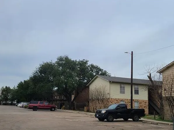 13045 Fish Rd, Dallas, TX 75253