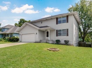 5580 S Aaron Ave, Springfield, MO 65810