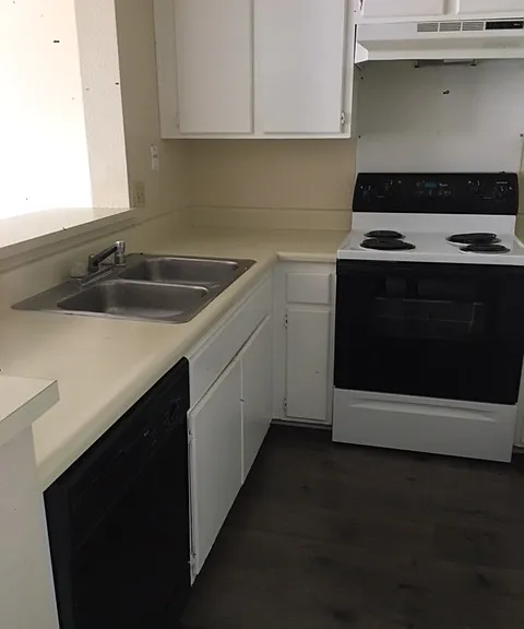 3520 Lebon Dr #5324 — Photo 9