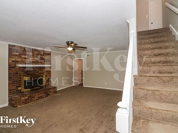 2nd image of 6550 Fox Horn Pl