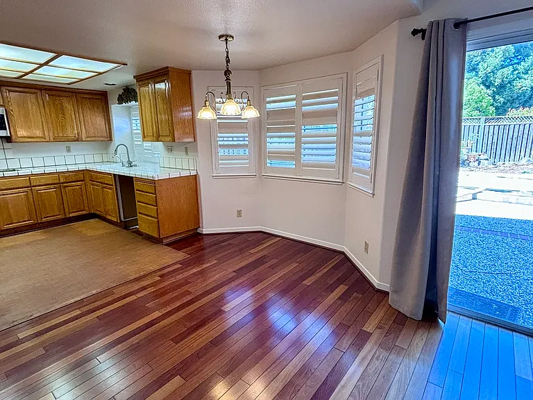 43991 Beretta Dr — Photo 6