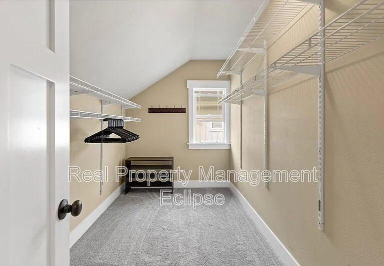 26616 NE Valley St #A — Photo 11