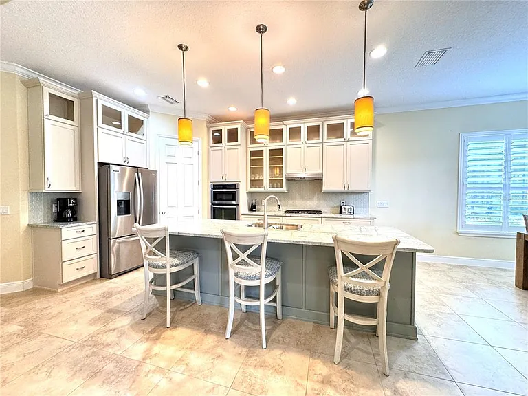1240 W Diamond Shore Loop — Photo 4