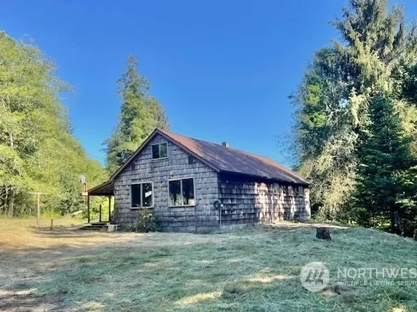 238 W Valley Road, Skamokawa, WA 98647