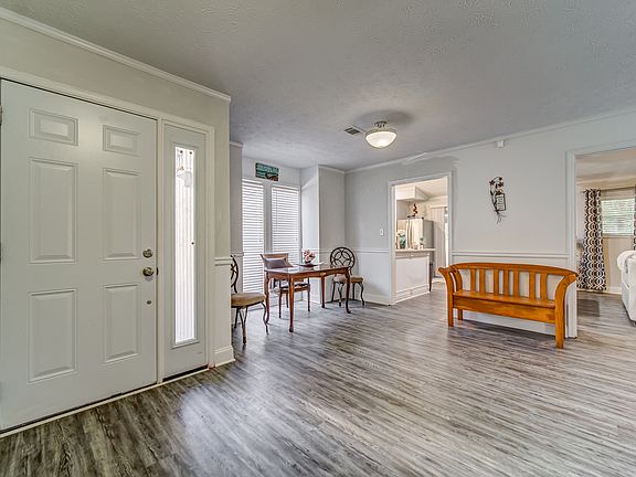 5th image of 4201 Windermere Dr