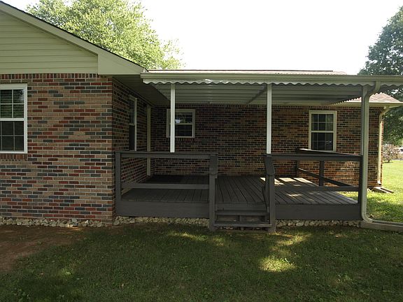 4th image of 1528 Carowinds Cir