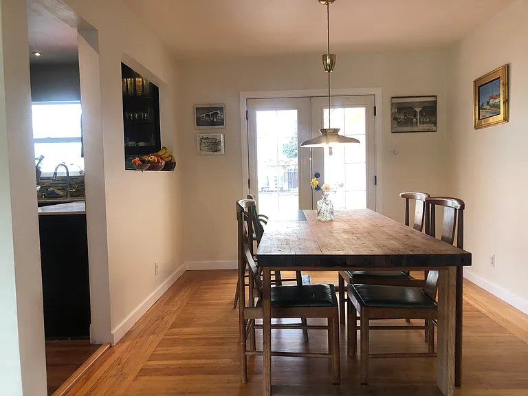 1052 Vallejo St — Photo 3