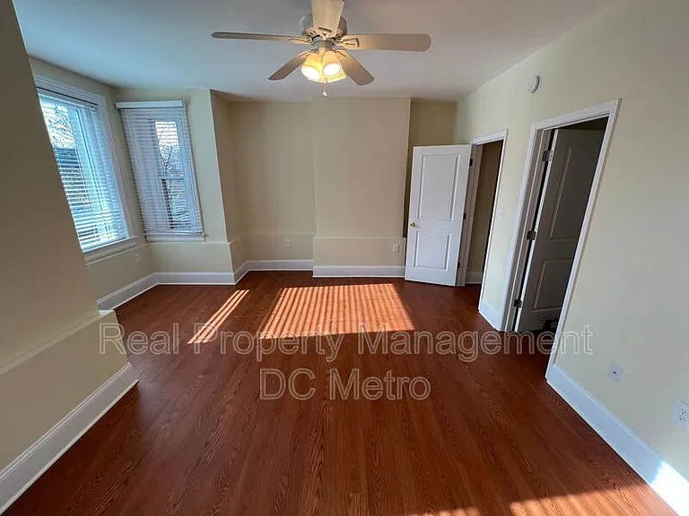 32 Quincy Pl NE #NE — Photo 22