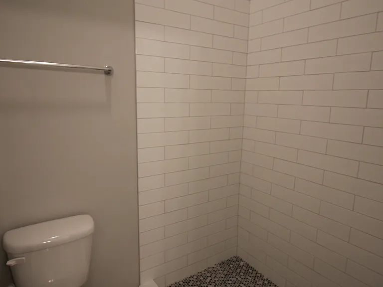 1801-05 W School St #1 — Photo 16