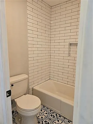 11040 Roger Dr #C — Photo 19