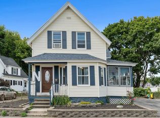 107 Woodward Ave, Lowell, MA 01854