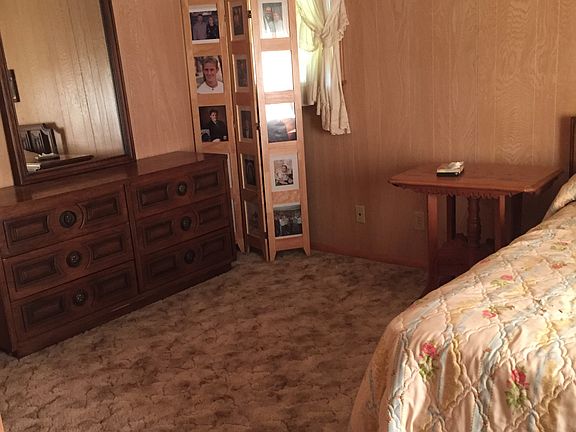 Front corner bedroom