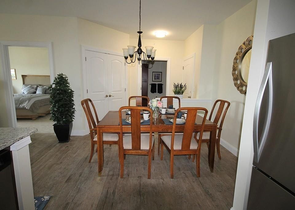 3 Crossing Way Merrimac MA Zillow