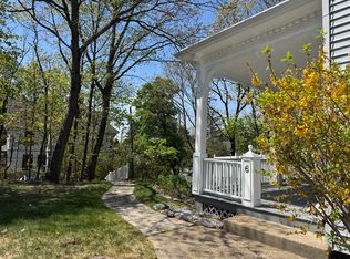 6 Rockland Pl Unit 6, Newton Upper Falls, MA 02464
