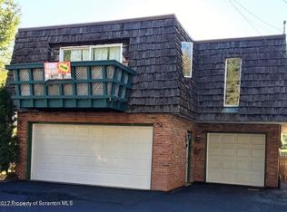 408 N Main St, Jermyn, PA 18433