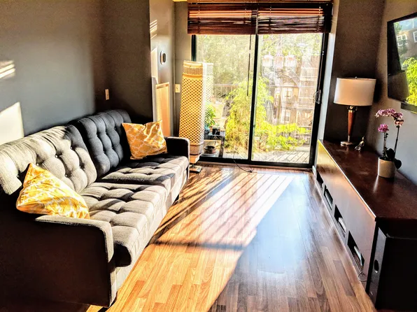 4848 N Sheridan Rd APT 302, Chicago, IL 60640