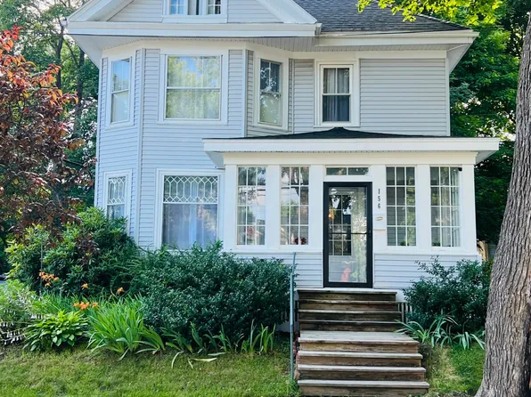 156 Maple Street, Bangor, ME 04401