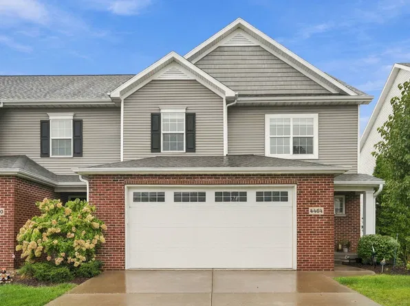 4464 Slate Creek Dr, Bettendorf, IA 52722