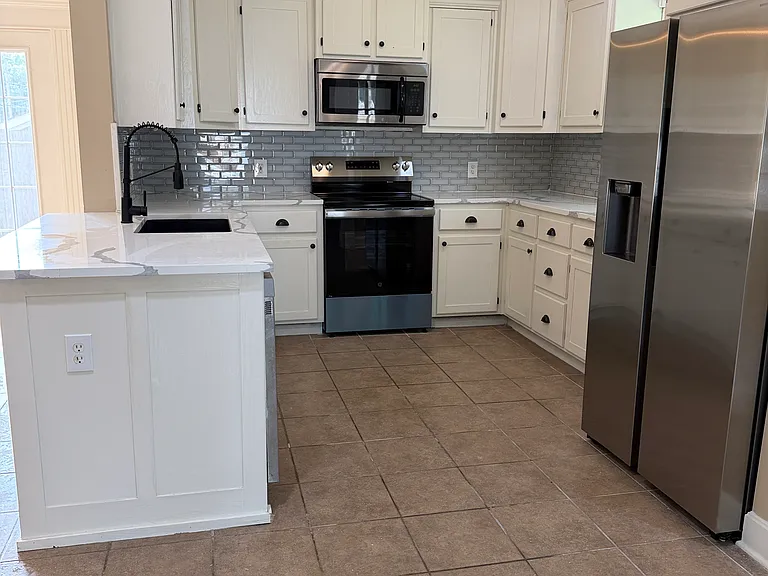 601 Prospect St — Photo 5