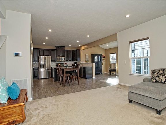 3rd image of 2066 S Ashwood Ln