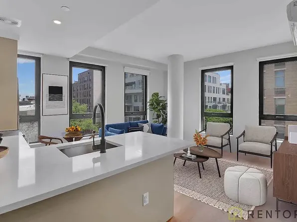 130 Hope Street image 1 of 30