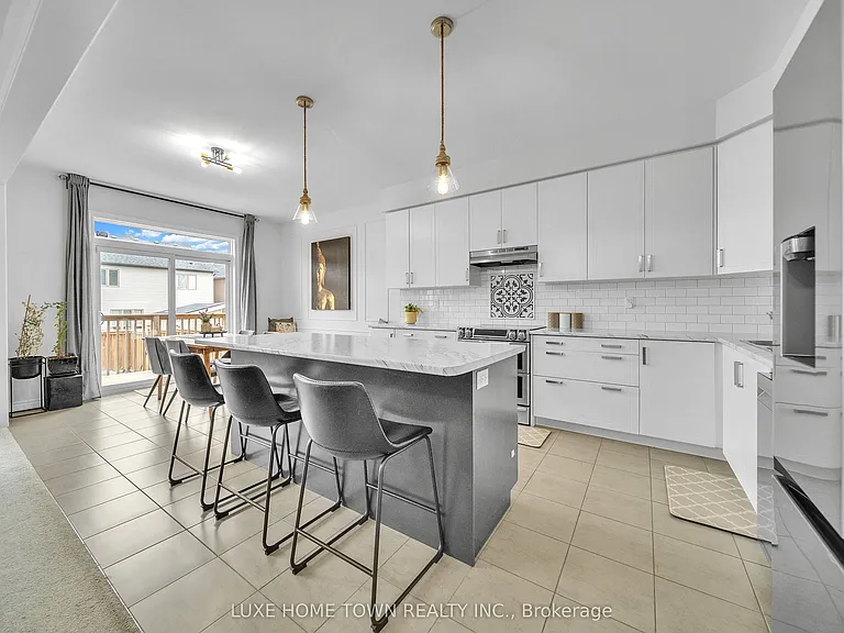 26 Gibbs Way — Photo 13