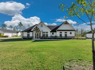 463 C C Rd, Diboll, TX 75941