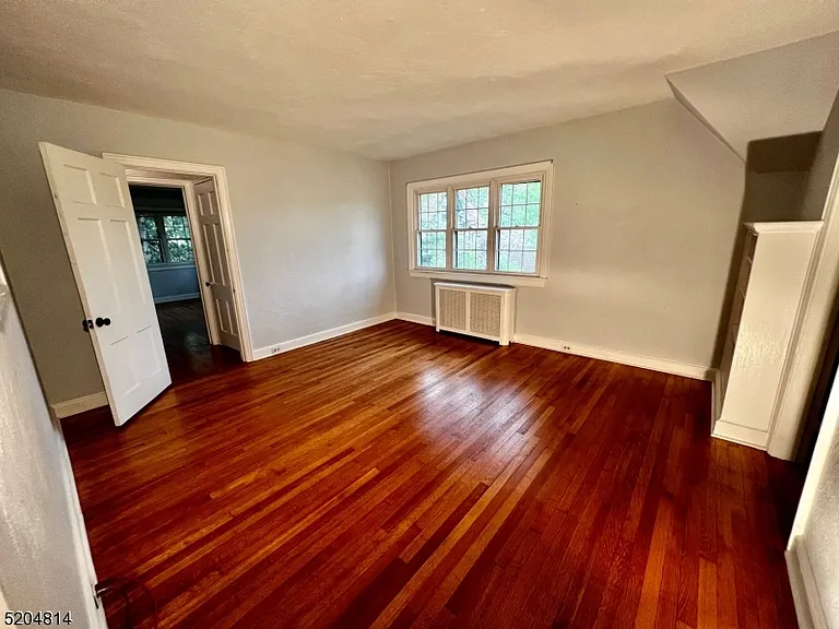 12 Hobart Gap Rd — Photo 27