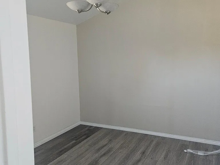 33930 Mission Trl — Photo 7