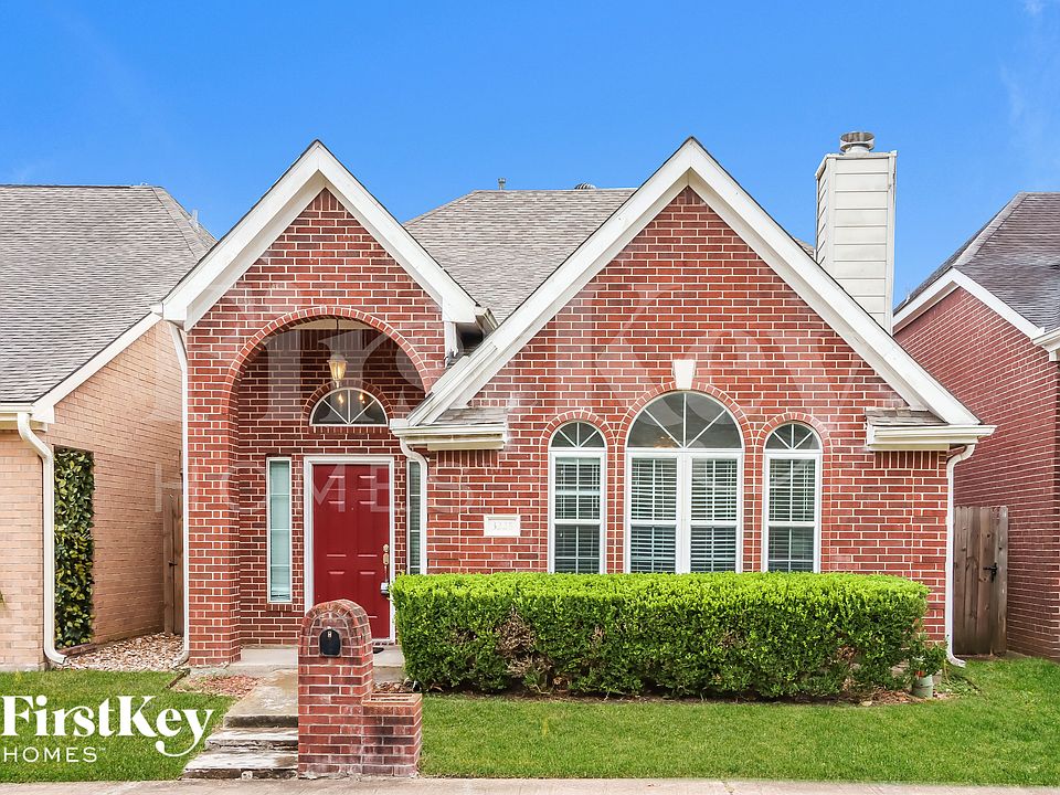 1st image of 3225 Continental Dr