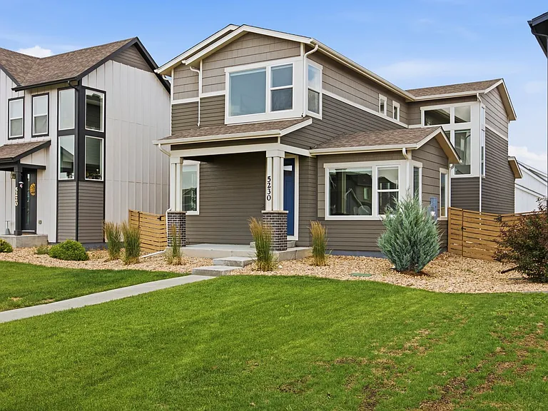 5230 Rendezvous Pkwy — Photo 8