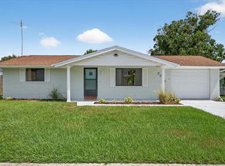 7725 Summertree Ln, New Port Richey, FL 34653