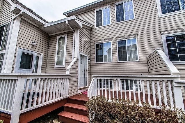 2nd image of 312 Wildrose Ct