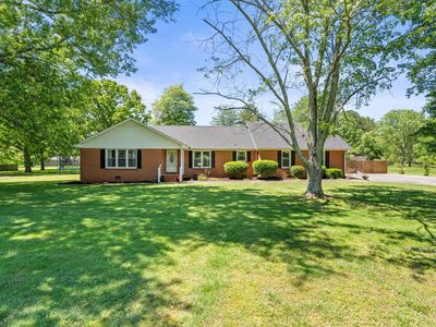 500 Twelve Oaks Rd, Tullahoma, TN, 37388