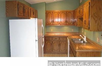 5th image of 16127 Flagstaff Ct N